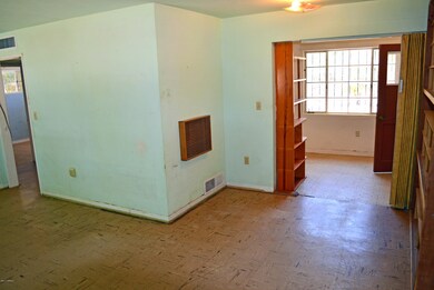 Living Room/Kitchen Entrance