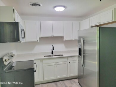 5067 Chadroe Rd, Jacksonville, FL 32210 - photo 4