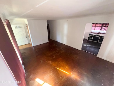 826 Ranch Dr, Toledo, OH 43607 - photo 3