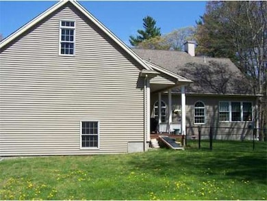 228 Poquanticut Ave, North Easton, MA 02356 - photo 5