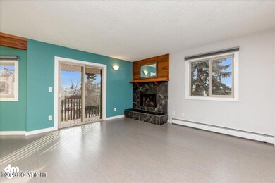 04-Living Room-DW-1043-Edit