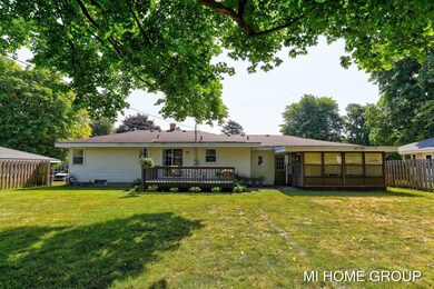 6-web-or-mls-564 Azalea Ave, Holland-6