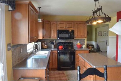 49 Harry Ave, Reading, PA 19607 - photo 7