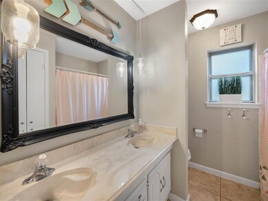 8401 Glenann Dr, North Richland Hills, TX 76182 - photo 3