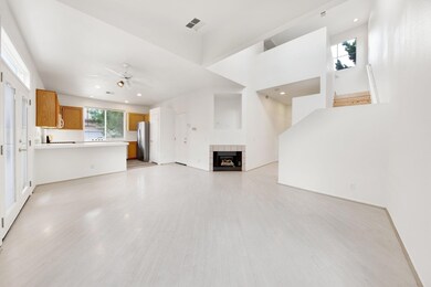 7-web-or-mls-20230913-01-2230villageway-