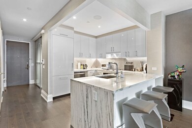 unlisted-address, New York, NY 10069 - photo 3