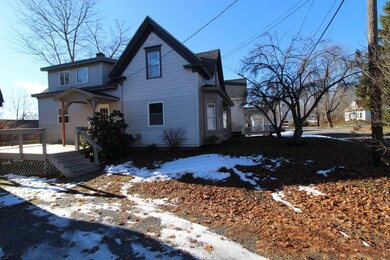 22 Franklin St, Bucksport, ME 04416 - photo 4