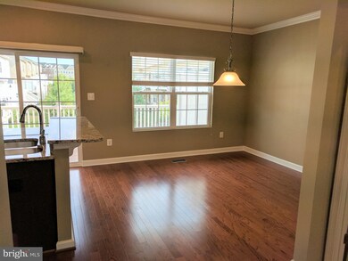 8564 Crooked Tree Ln, Laurel, MD 20724 - photo 6