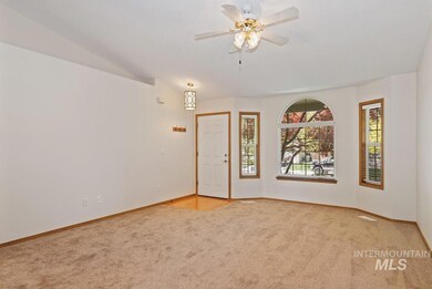 927 W Oakmont Ave, Nampa, ID 83686 - photo 6