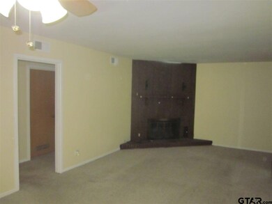 1327 1327 Powers Dr, Tyler, TX 75701 - photo 7