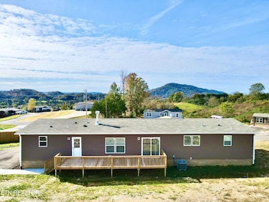 320 Perkey Way, Tazewell, TN 37879 - photo 2