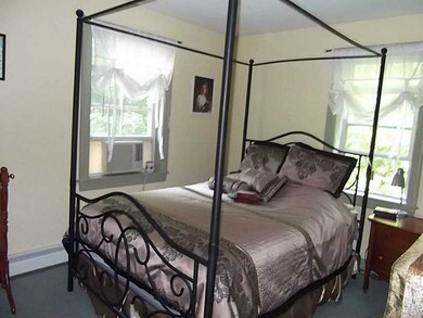 25 Catherine St unit 5B, Bristol, RI 02809 - photo 7