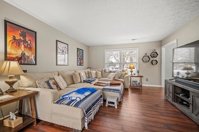 2295 Stonewood Ln, Lexington, KY 40509 - photo 4