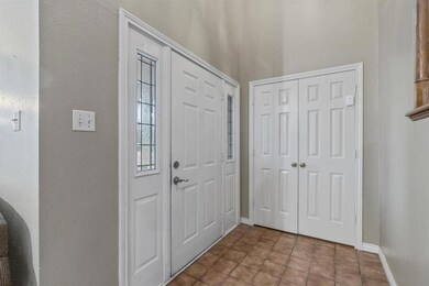 1142 Oakhurst St, Denton, TX 76210 - photo 2