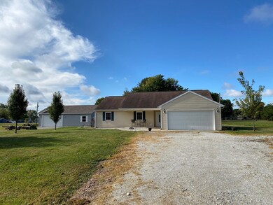 993 E Niagara Trail, Greensburg, IN 47240 - photo 2
