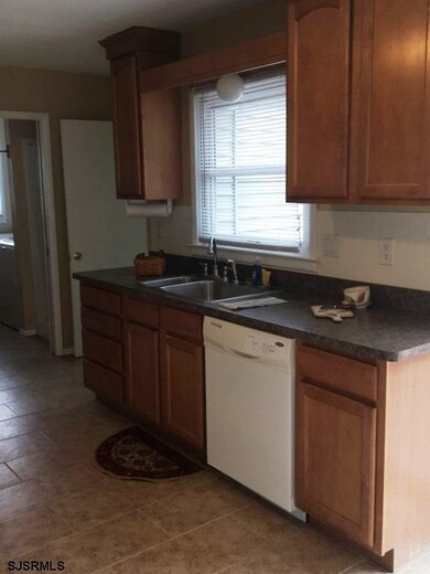 121 Osborne Rd, Somers Point, NJ 08244 - photo 4