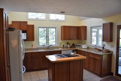 9 W Meadow Ln, Vineyard Haven, MA 02568 - photo 7