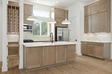 2125 D Hoskins Dr, Houston, TX 77080 - photo 6