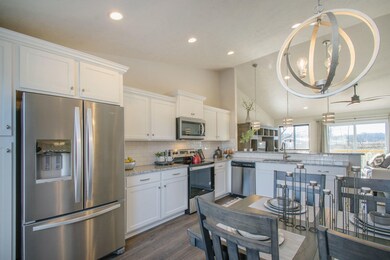 SVP007-i2060-Kitchen3