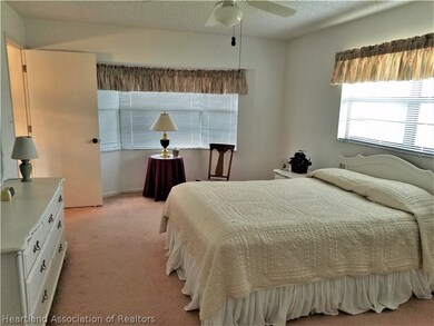 111 Honeycomb Ave, Lake Placid, FL 33852 - photo 3