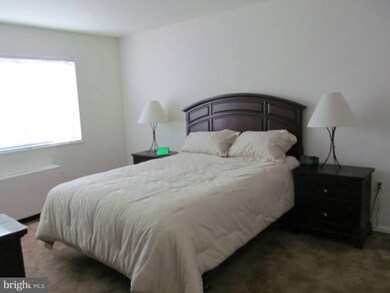 Park Towers Condominium unit 509, Falls Church, VA 22046 - photo 3