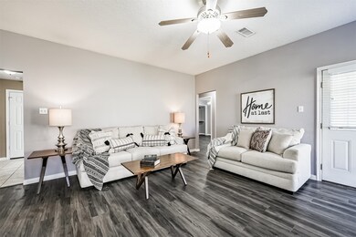 19198 Stoneforest Road County Rd 669e, Alvin, TX 77511 - photo 4