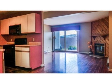 view livingrm to dining