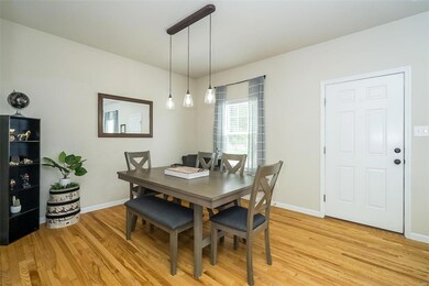 1021 Carpathian Dr, Lake Saint Louis, MO 63367 - photo 4