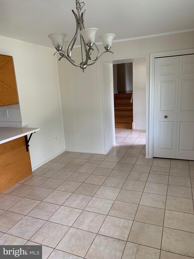 13315 Tamarack Rd, Silver Spring, MD 20904 - photo 5