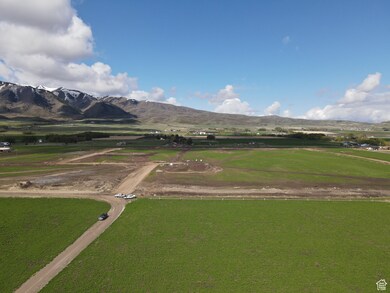 73 W 1050 N unit 17, Mendon, UT 84325 - photo 2