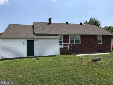 501 W 14th St, Front Royal, VA 22630 - photo 2