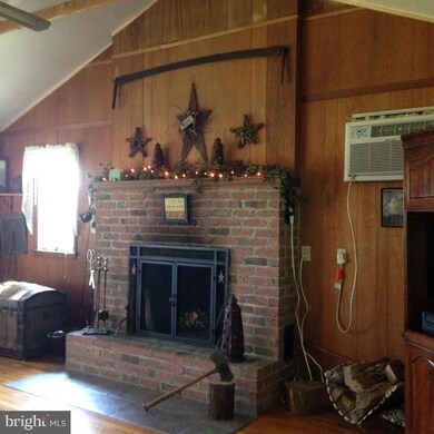 260 Shreiner Rd, Leola, PA 17540 - photo 5