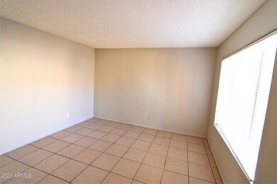 1741 E Pepper Cir unit 4, Mesa, AZ 85203 - photo 7