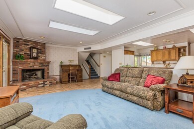 0007-Whitton (8)