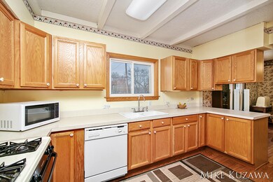 1361 Leonard St NE, Grand Rapids, MI 49505 - photo 2