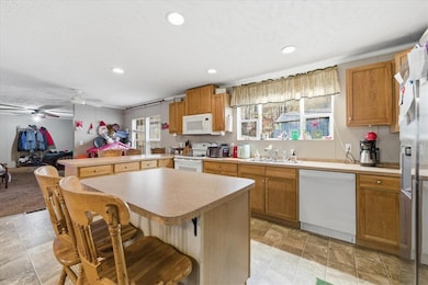 616 Anderson Rd, Pendleton, SC 29670 - photo 4