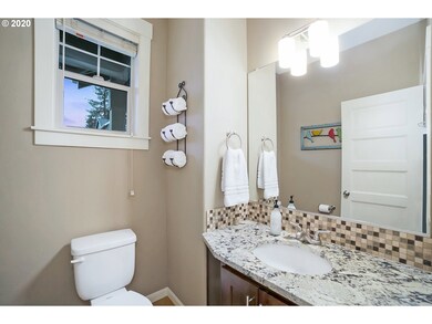 5208 SE Castle Rock Ct, Portland, OR 97267 - photo 7