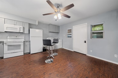 8216 Fondren Rd unit 8216, Houston, TX 77074 - photo 4