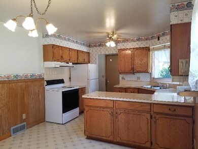 183 N Main St, Potosi, WI 53820 - photo 7