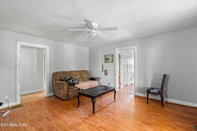 05-110-Kilgore-St-Athens-TN-5