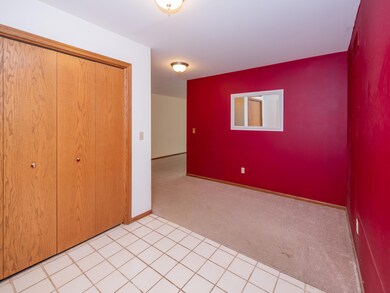 1300 S 4th St-106