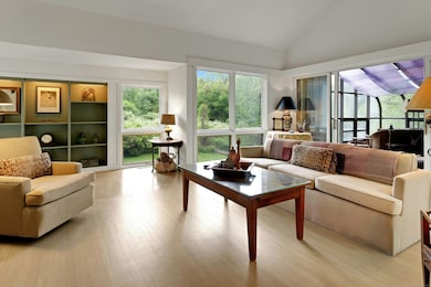 32 Beeholm Rd, Redding, CT 06896 - photo 7