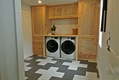 202 Robinson Rd, Northfield, VT 05663 - photo 4