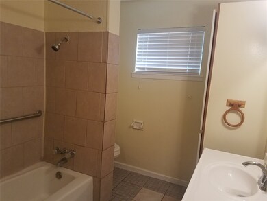 3502 Campbell St unit 4, Houston, TX 77026 - photo 6