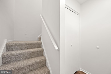 129 Emery Ct unit A, Newark, DE 19711 - photo 2