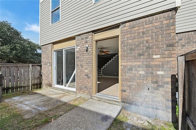 6859 Mayo Rd, New Orleans, LA 70126 - photo 2