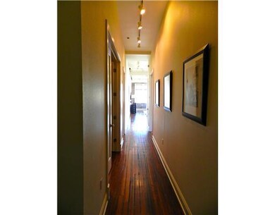 Foyer.