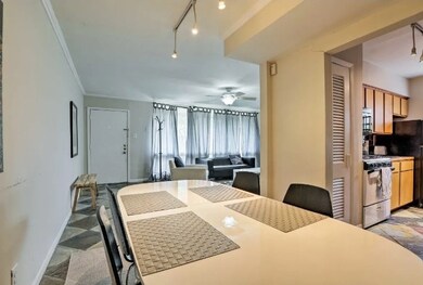 2513 Driscoll St unit 3, Houston, TX 77019 - photo 7