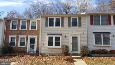 8108 Parkdale Ct, Springfield, VA 22153 - photo 3