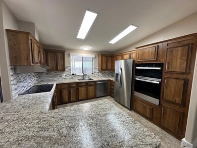 11204 E 35th Place, Yuma, AZ 85367 - photo 3